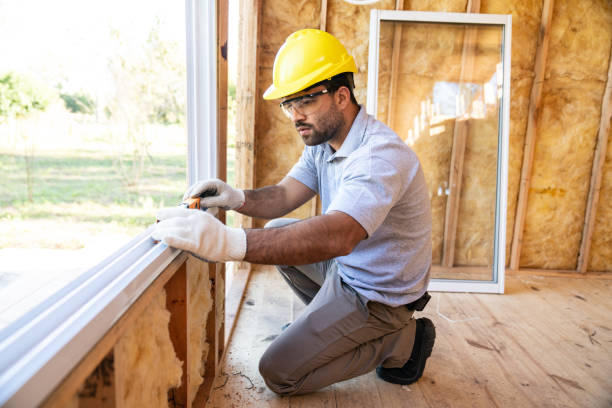 Best Spray Foam Insulation  in Eastwood, MI